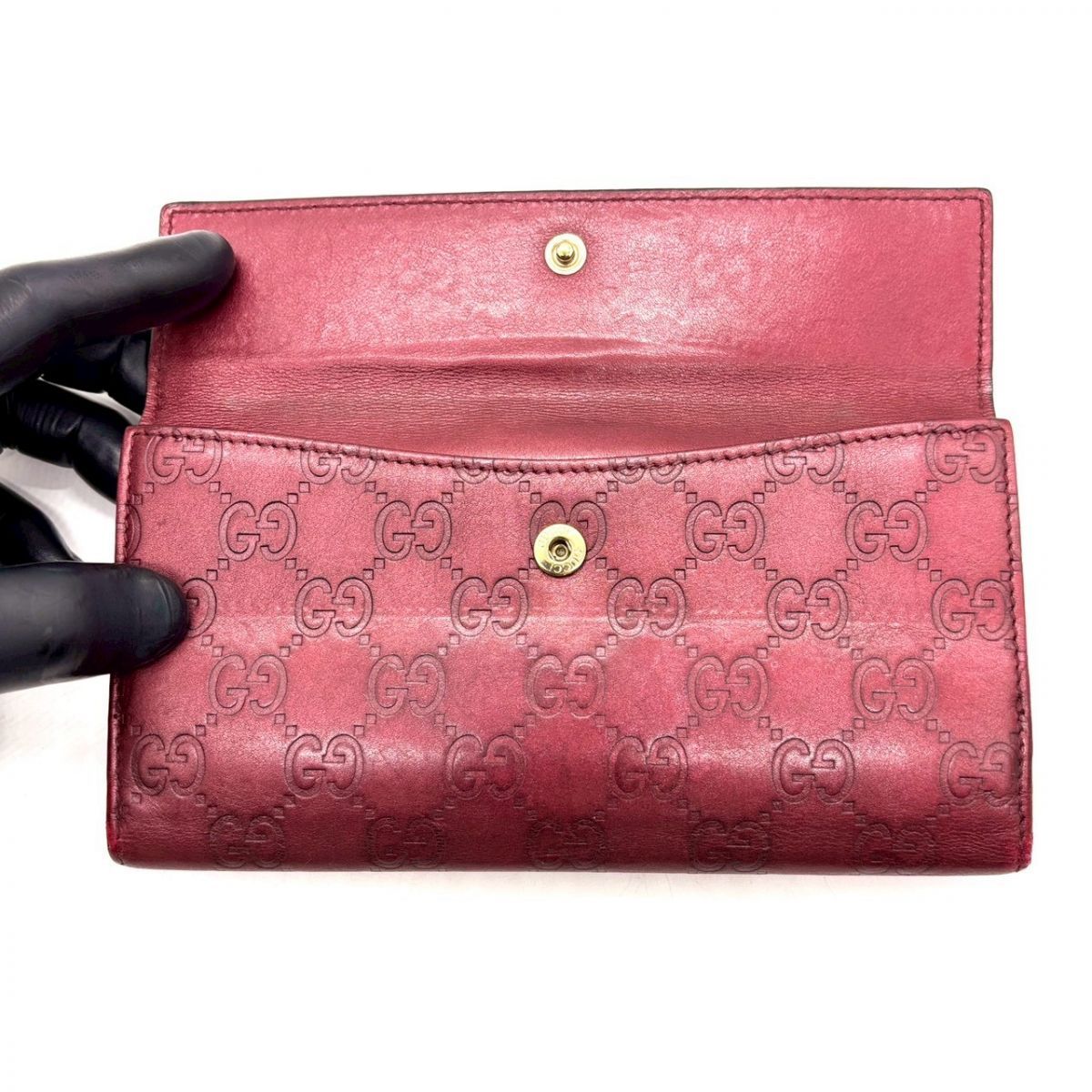 甘さを秘めた余韻】 GUCCI 長財布 グッチシマ ラブリーハート Wホック