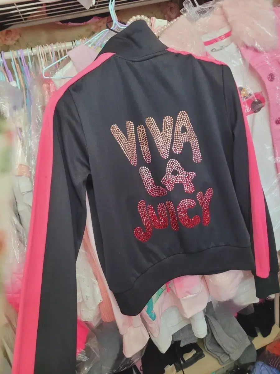 ジューシークチュール VIVA LA JUICY フード