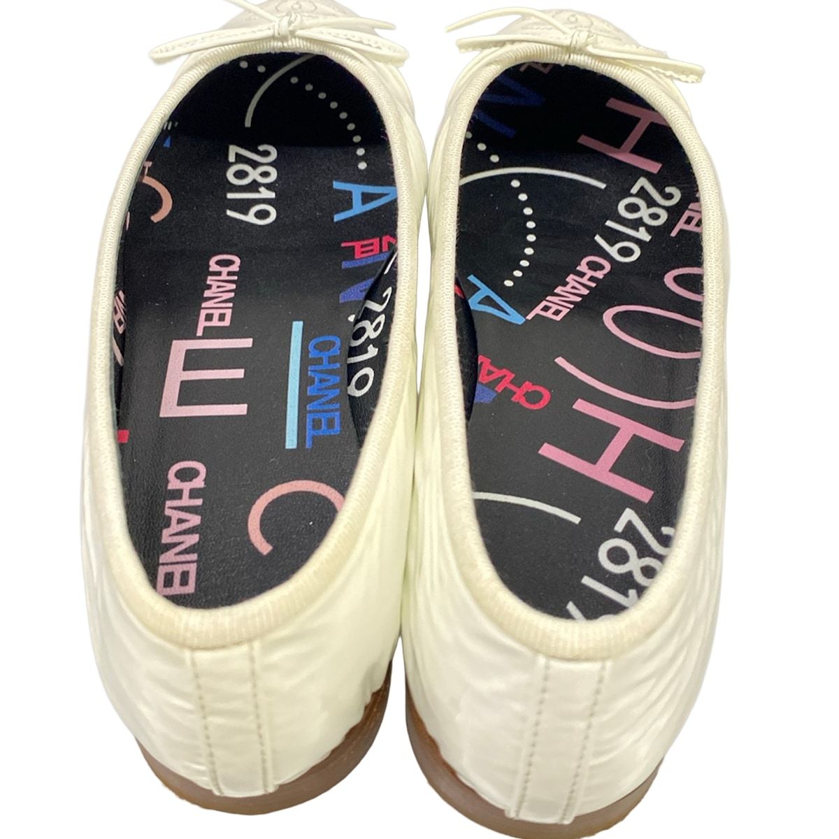 CHANEL(シャネル) フラットシューズ 36C - G02819 白 ココマーク