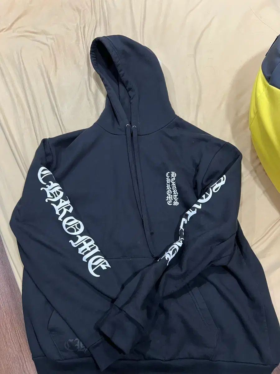 CHROME HEARTS クロムハーツ バティカル ロゴ フーディー Tシャツ XL