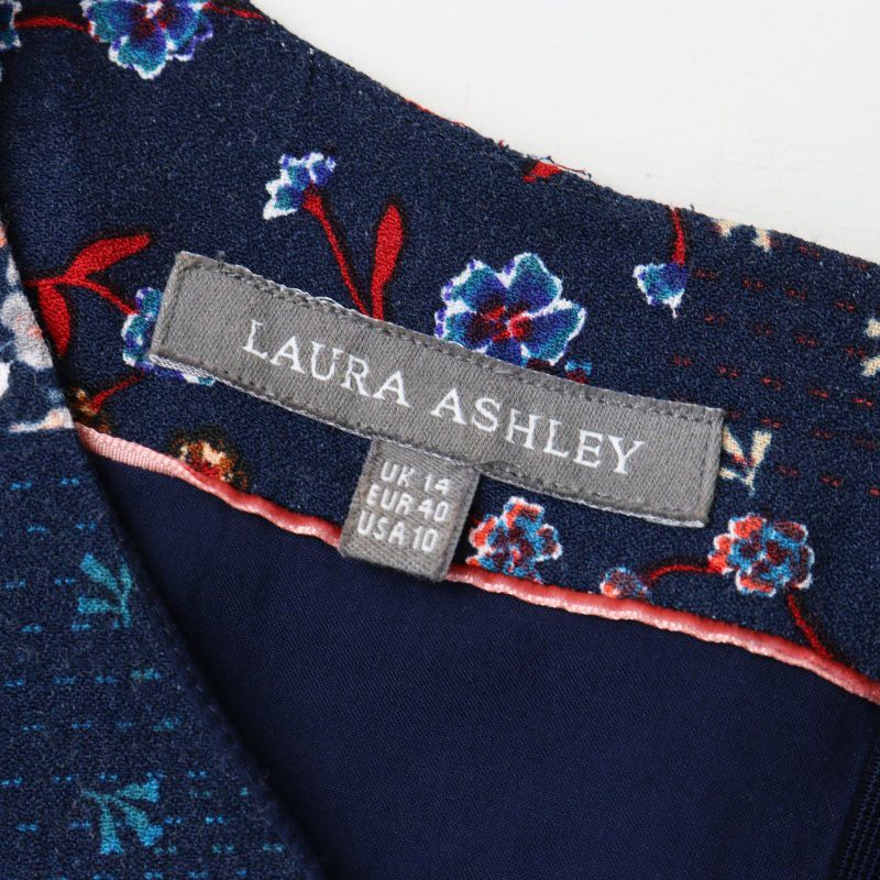 Archive ローラアシュレイ LAURA ASHLEY フラワープリント ショート