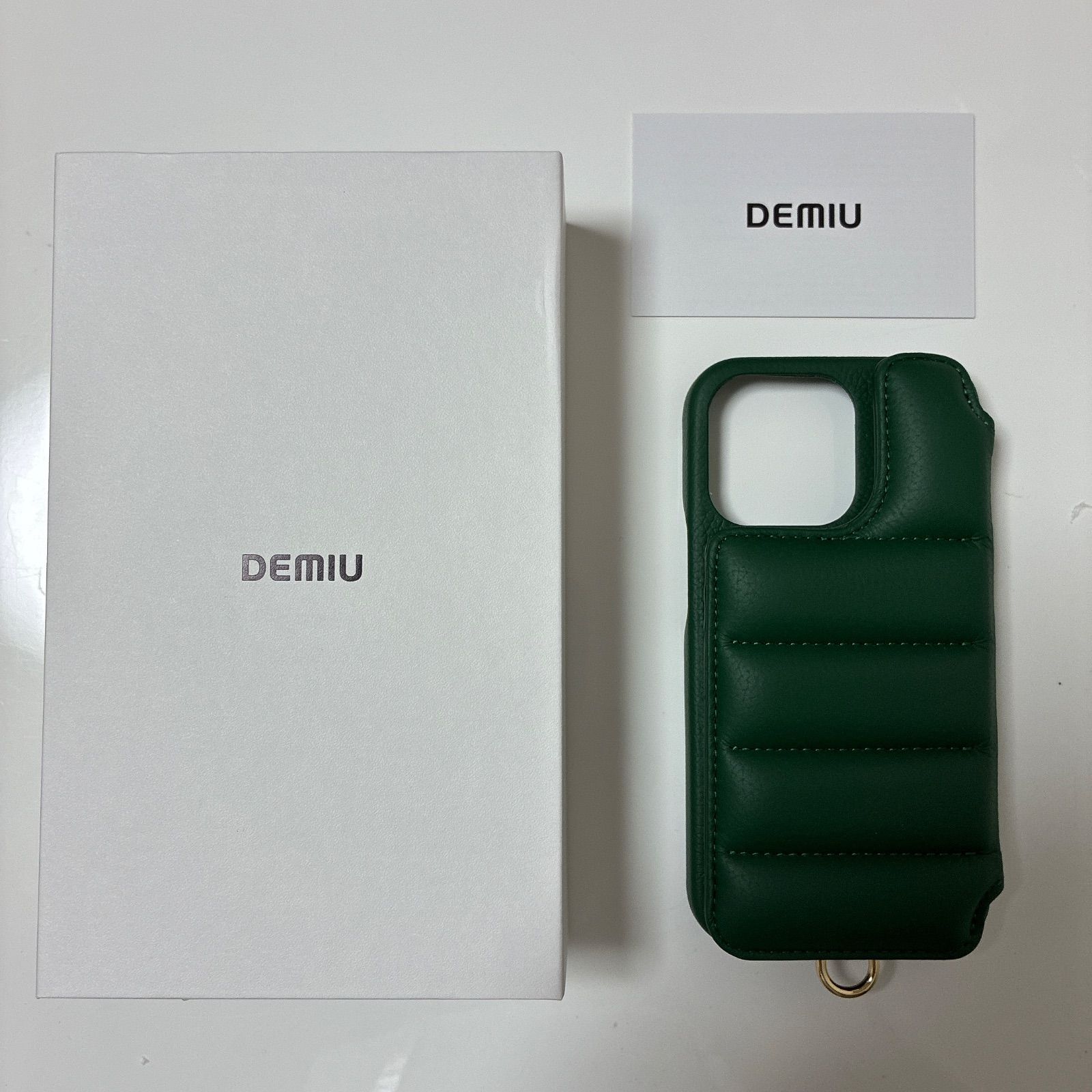 新品 DEMIU iPhone13PRO レザーケース ライラック - メルカリ