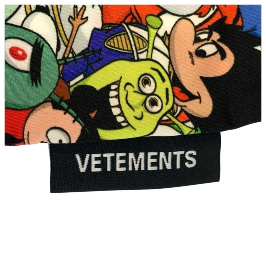 美品 VETEMENTS ヴェトモン カートゥーンプリント サイズXS マルチ
