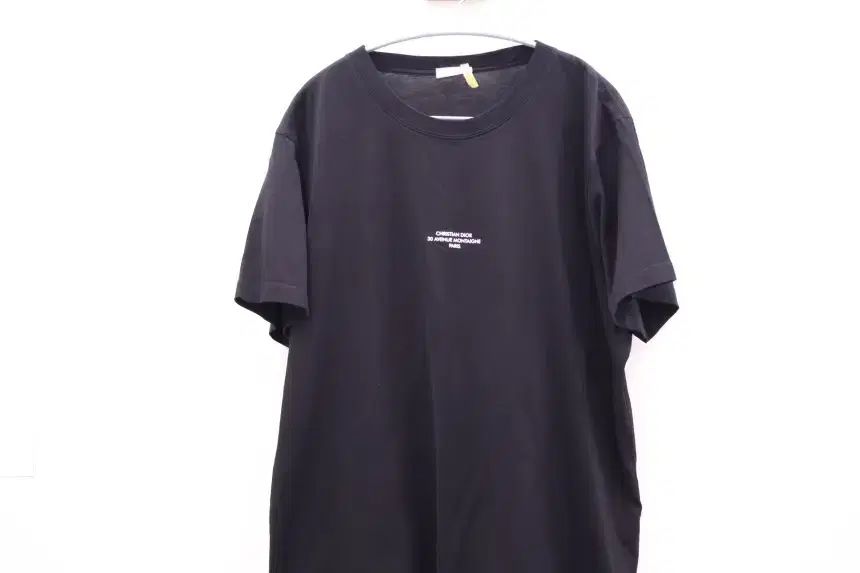 ディオール モンテーニュ ロゴ 半袖Tシャツ ブラック 593j668d3018 デパート