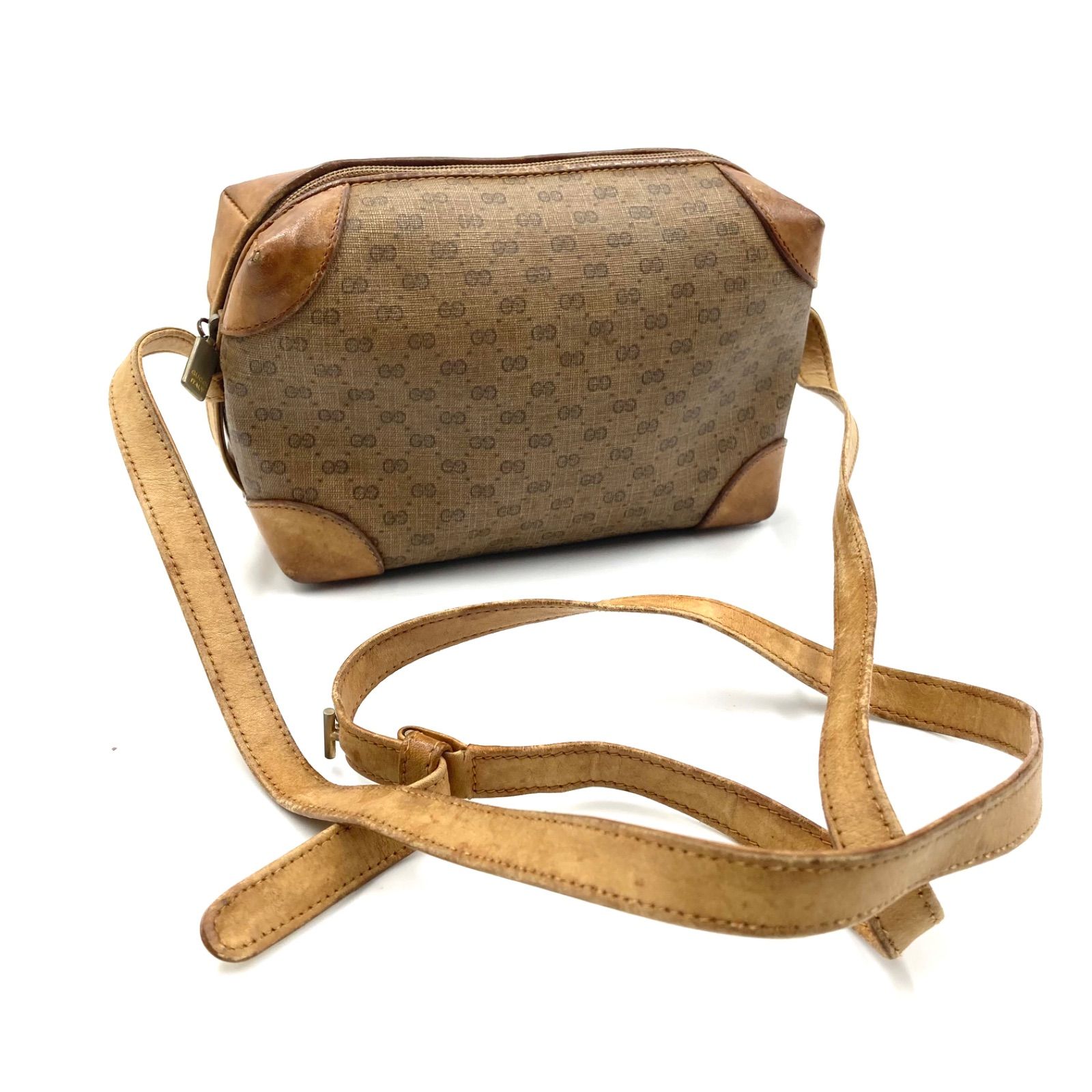 GUCCI グッチ マイクロGG ショルダーバッグ 斜めがけ クロスボディ