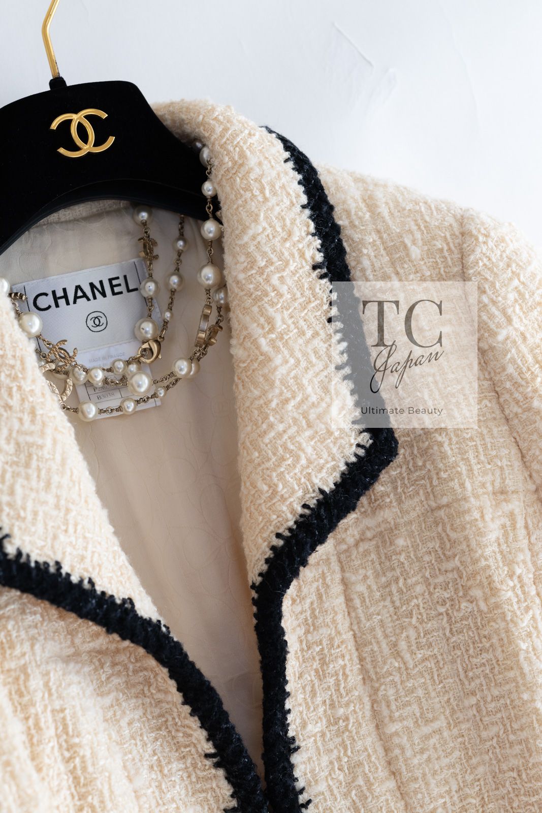 シャネル ジャケット スーツ CHANEL アイボリー ブラック トリミング