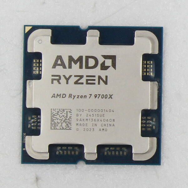 ソフマップ 〔中古品〕 Ryzen 7 9700X 〔3.8GHz／Socket AM5〕【262】
