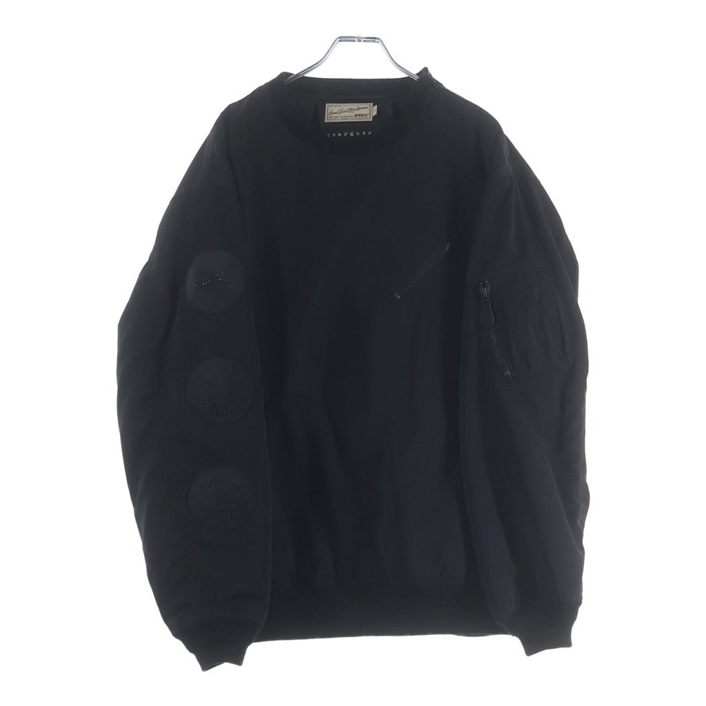 AVIREX (アヴィレックス) ROARGUNS別注 TYPE MA-1 CREW NECK WAPPEN CUSTOM 袖ワッペンカスタム 中綿クルーネックプルオーバー ブラック 6182197
