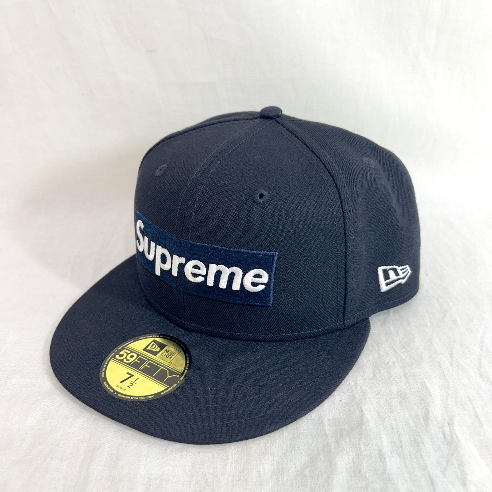 未使用品 シュプリーム SUPREME ニューエラ 59FIFTYEarflap Box Logo