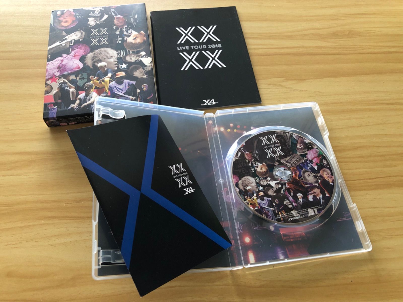 中古] [Blu-ray] X4 / LIVE TOUR 2018 XXXX- [初回版] / M04206 - メルカリ