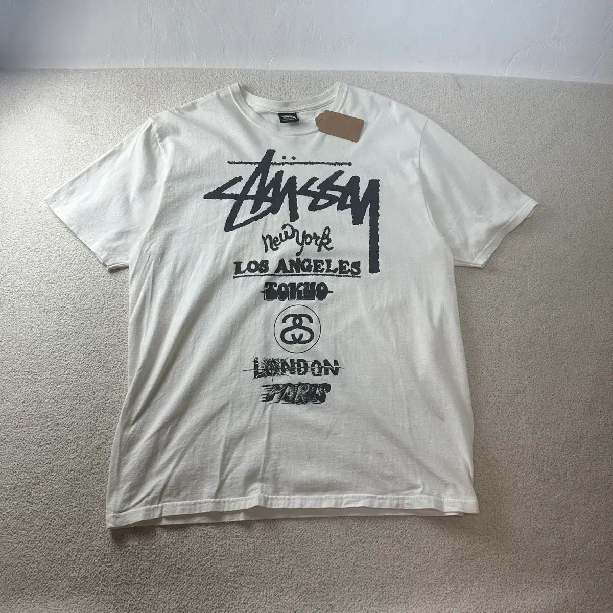 105 STUSSY ステューシー ワールドツアー トライブ 半袖Tシャツ