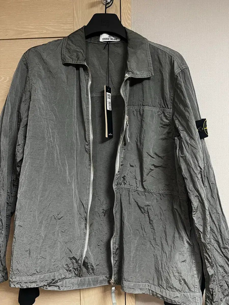 ストーンアイランド ナイロン メタル オーバーサイズシャツ XL