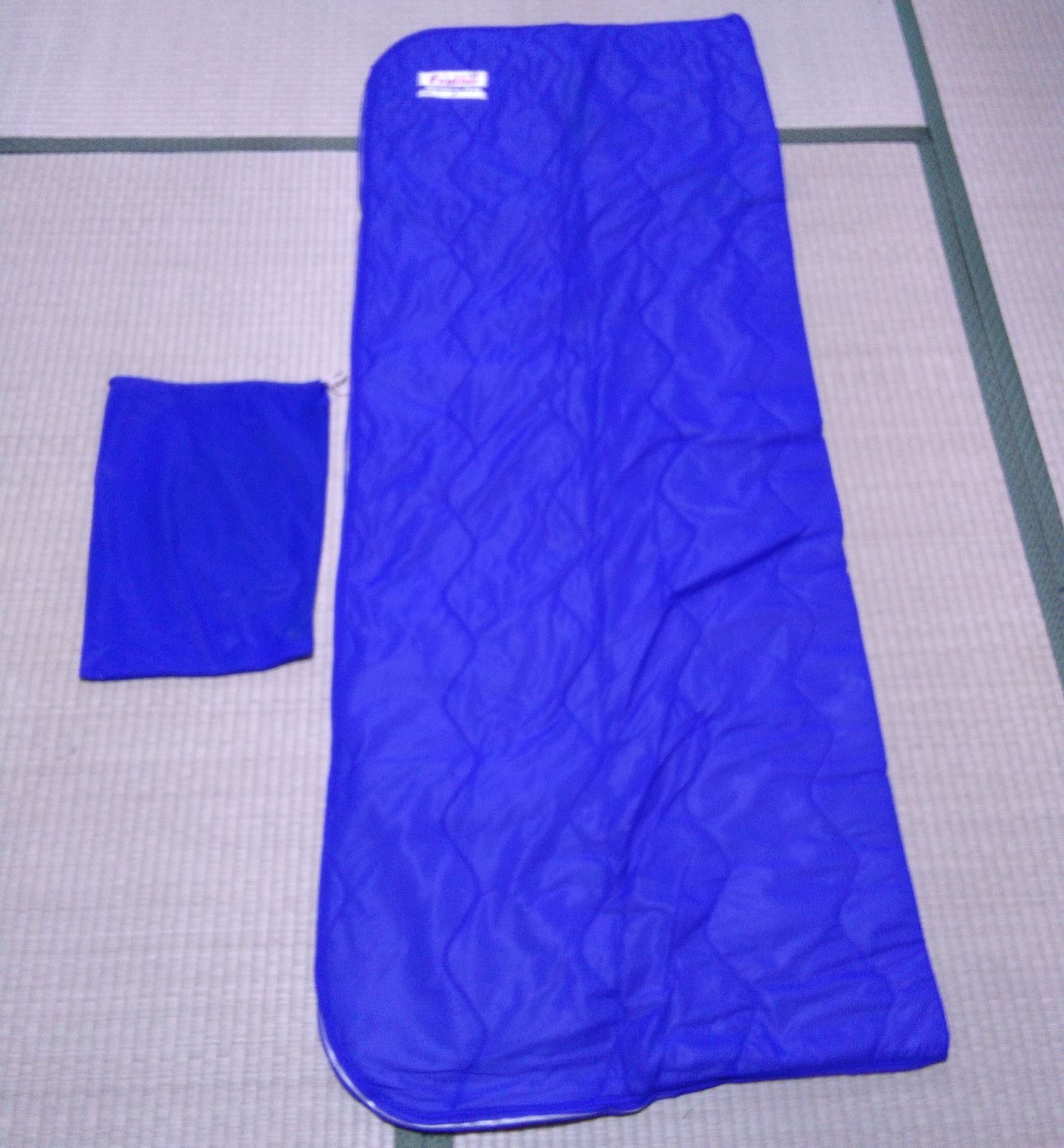 フェザー feather Sleepying Bag 寝袋 シュラフ キャンピング アウトドア メンズ レディース 笑声出品商品