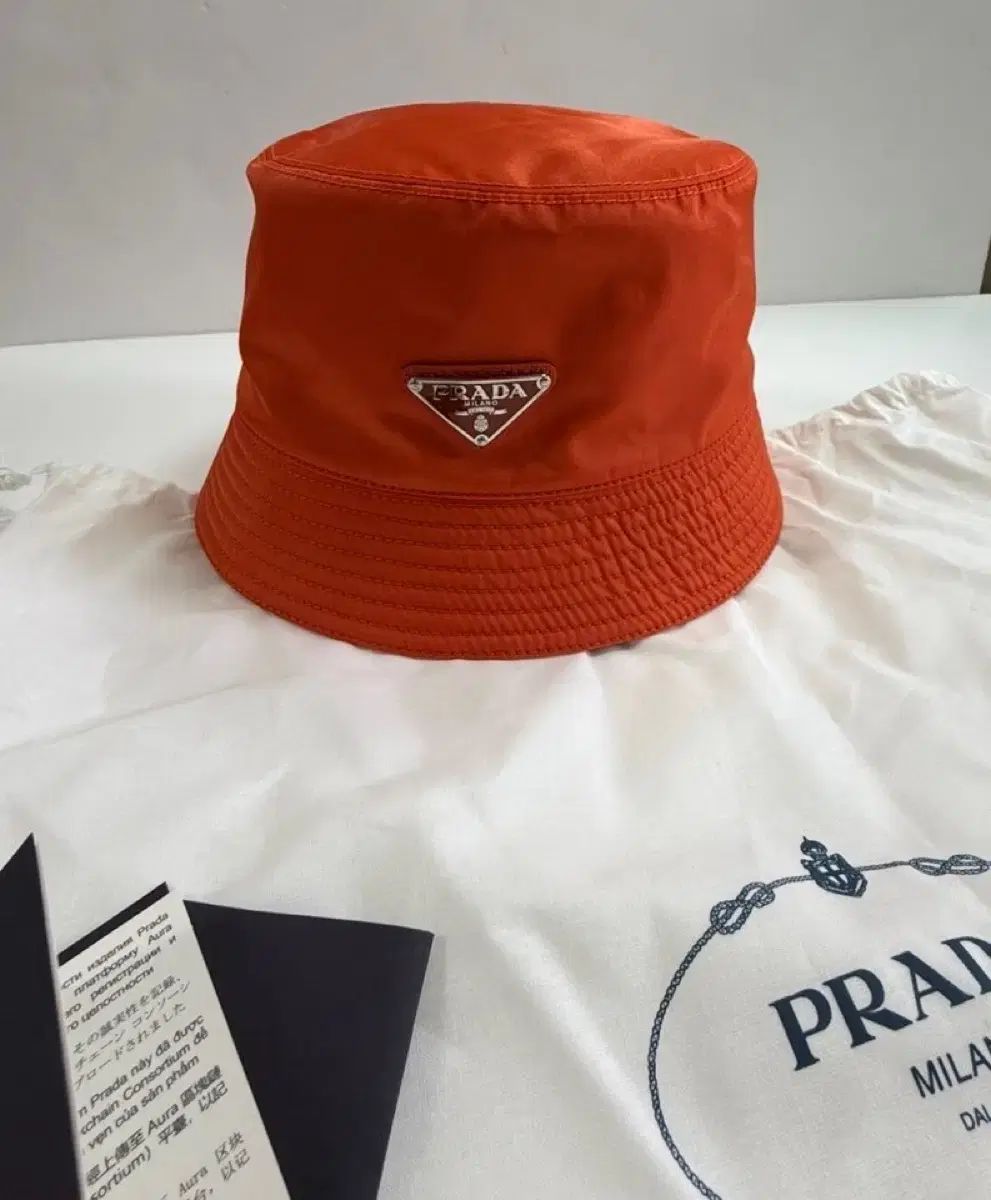 PRADA バケットハット prada
