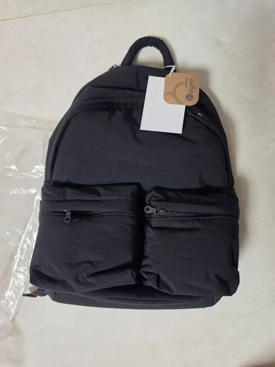 더텅 공간 백팩 11,298円