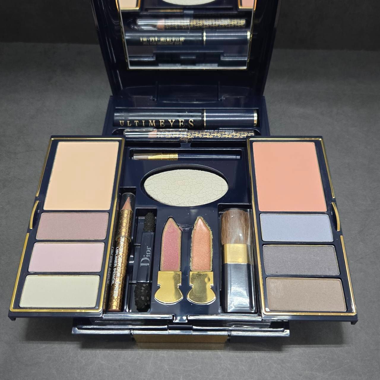 Dior ディオール Voyage メイクアップパレット トラベルコレクション