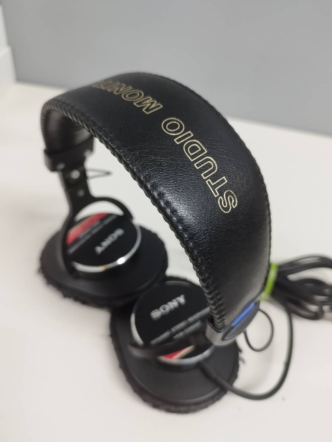 ジャンク】SONY MDR-CD900ST ダイナミックステレオヘッドホン - メルカリ