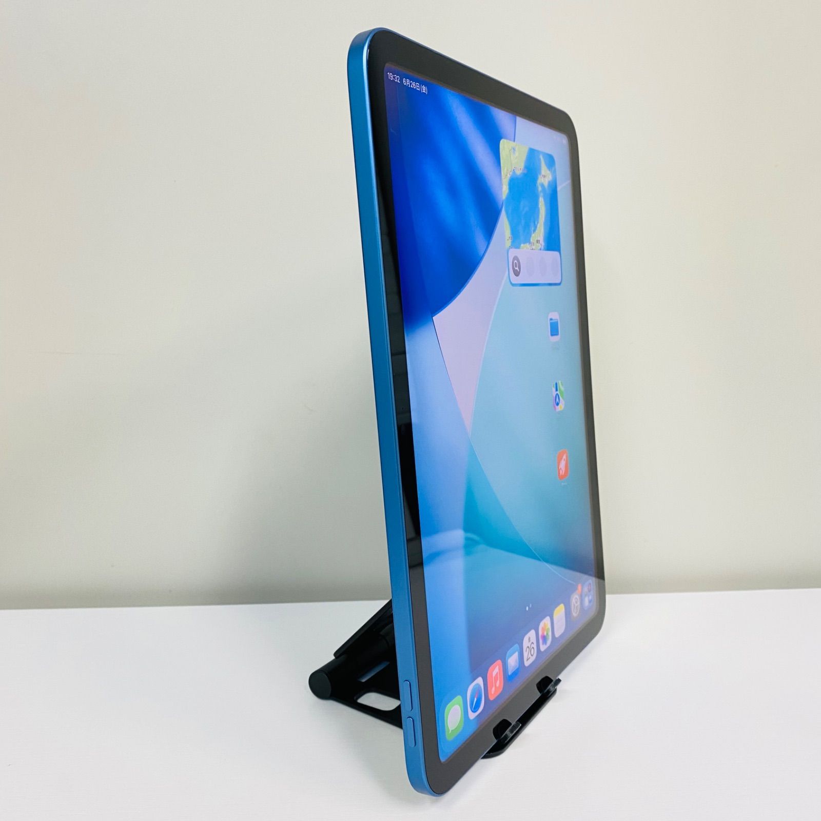 iPad第10世代 64GB ブルー 画面傷あり - メルカリ