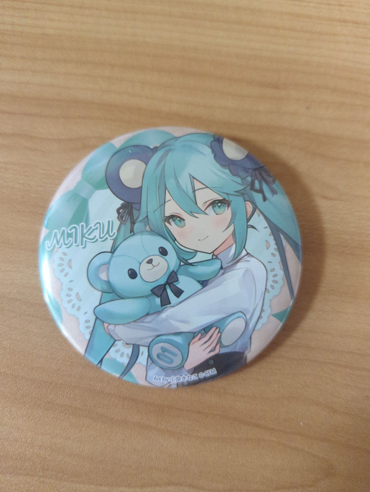 初音ミク＆piaproキャラクターズ ビビット缶バッジ No.62 - メルカリ