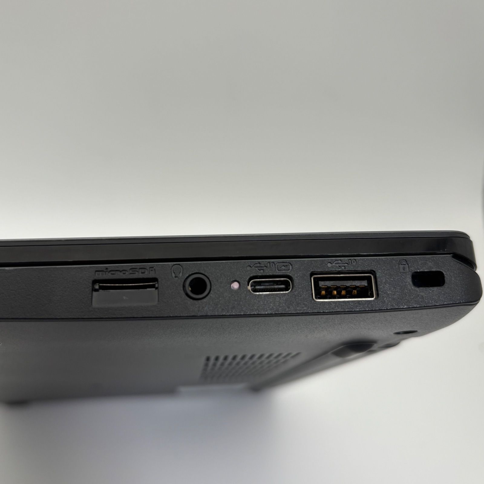 美品！富士通 Chromebook 14F Core i3 SSD - メルカリ