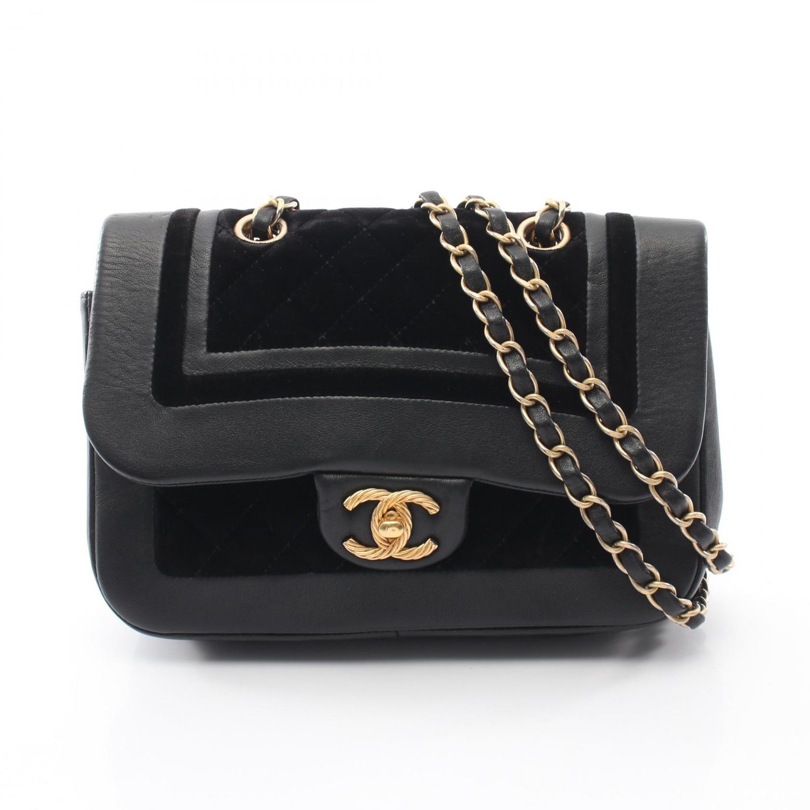 シャネル CHANEL ショルダーバッグ マトラッセ ブラック ラムスキン（羊革） ファブリック マトラッセ チェーンショルダー レディース Used B