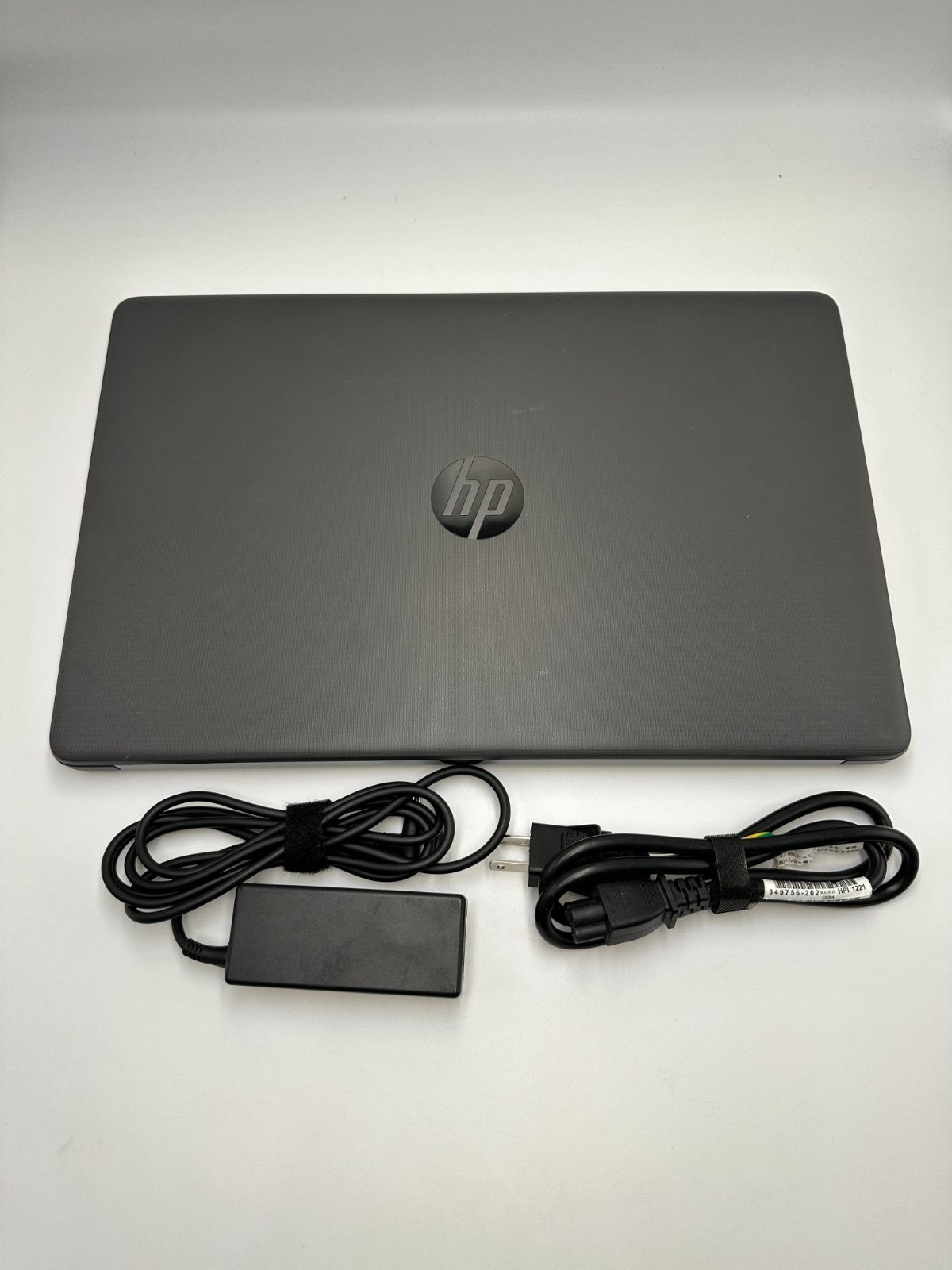 HP 250G7 7,931円