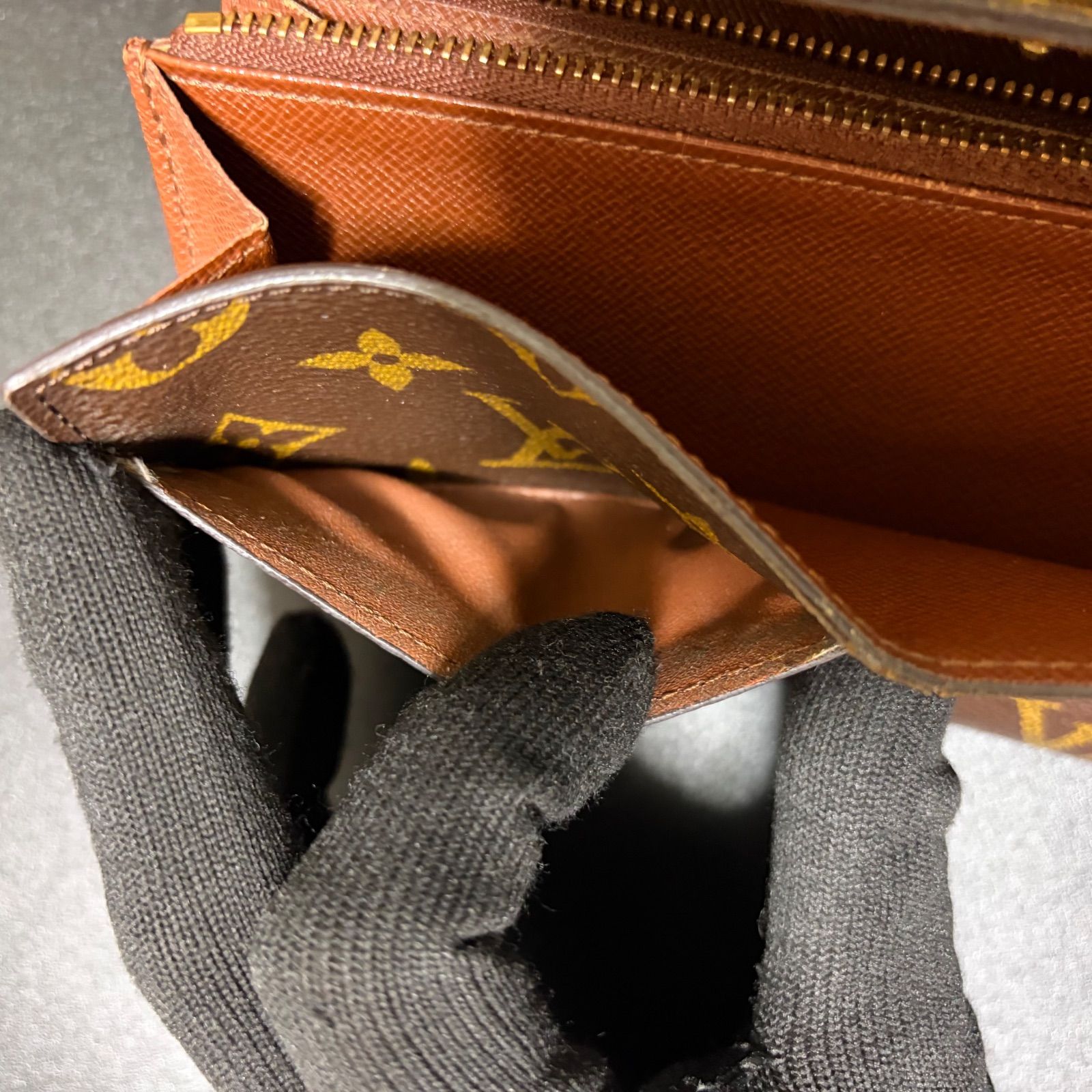 f62 ポルトモネ クレディ ポルトフォイユ サラ 旧型 Louis Vuitton