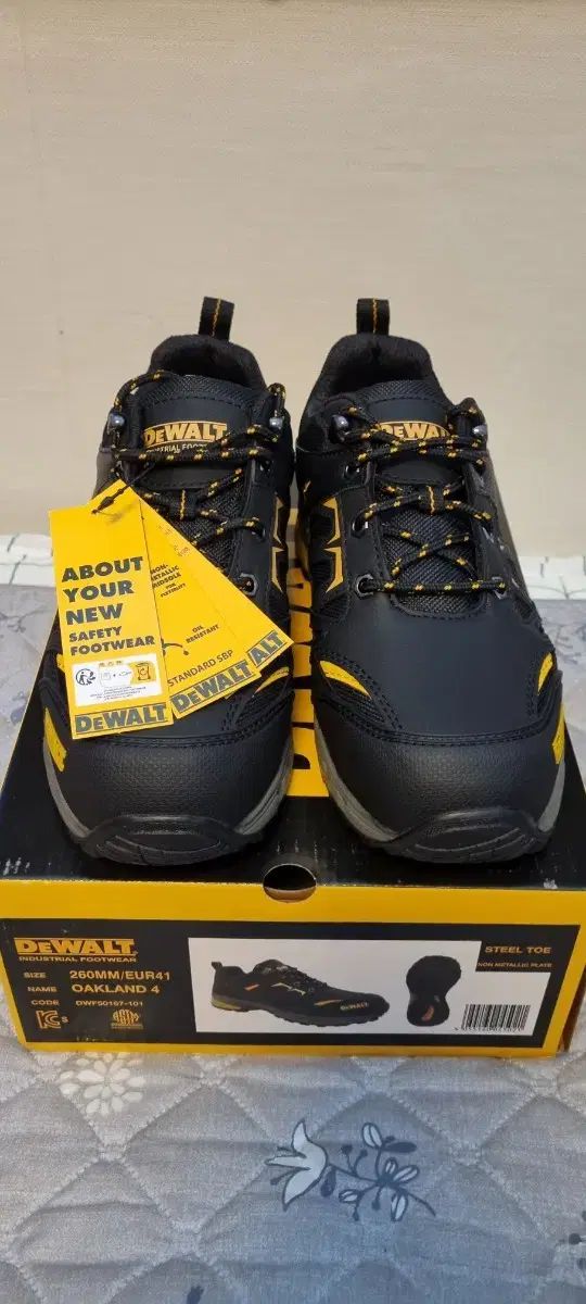 新品 ディウォルト Dewalt 4インチ 安全靴 OAKLAND 4 オークランド4