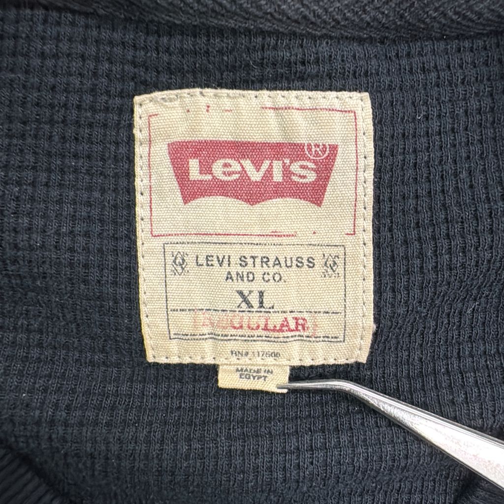 Levi's リーバイス 長袖サーマルＴシャツ ネイビー(メンズ XL)中古 古着 Y4464 thumbnail 3
