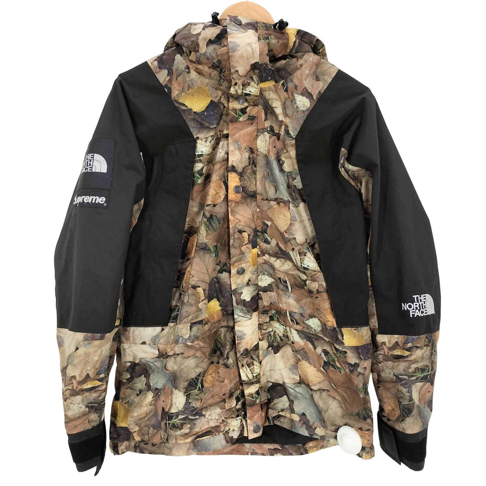 シュプリーム Supreme 16AW Mountain Light Jacket Leaves メンズ S
