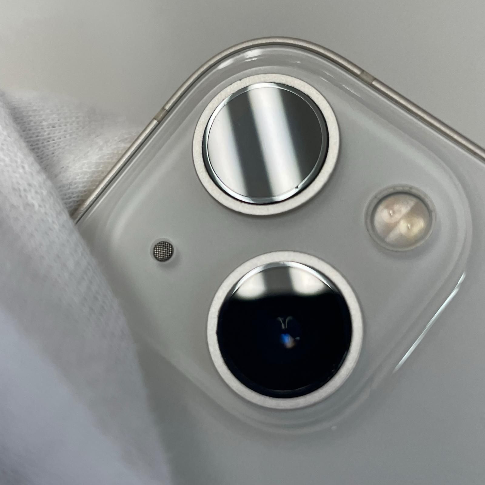 iPhone 13 128GB スターライト softbank SIMロック解除済 - メルカリ