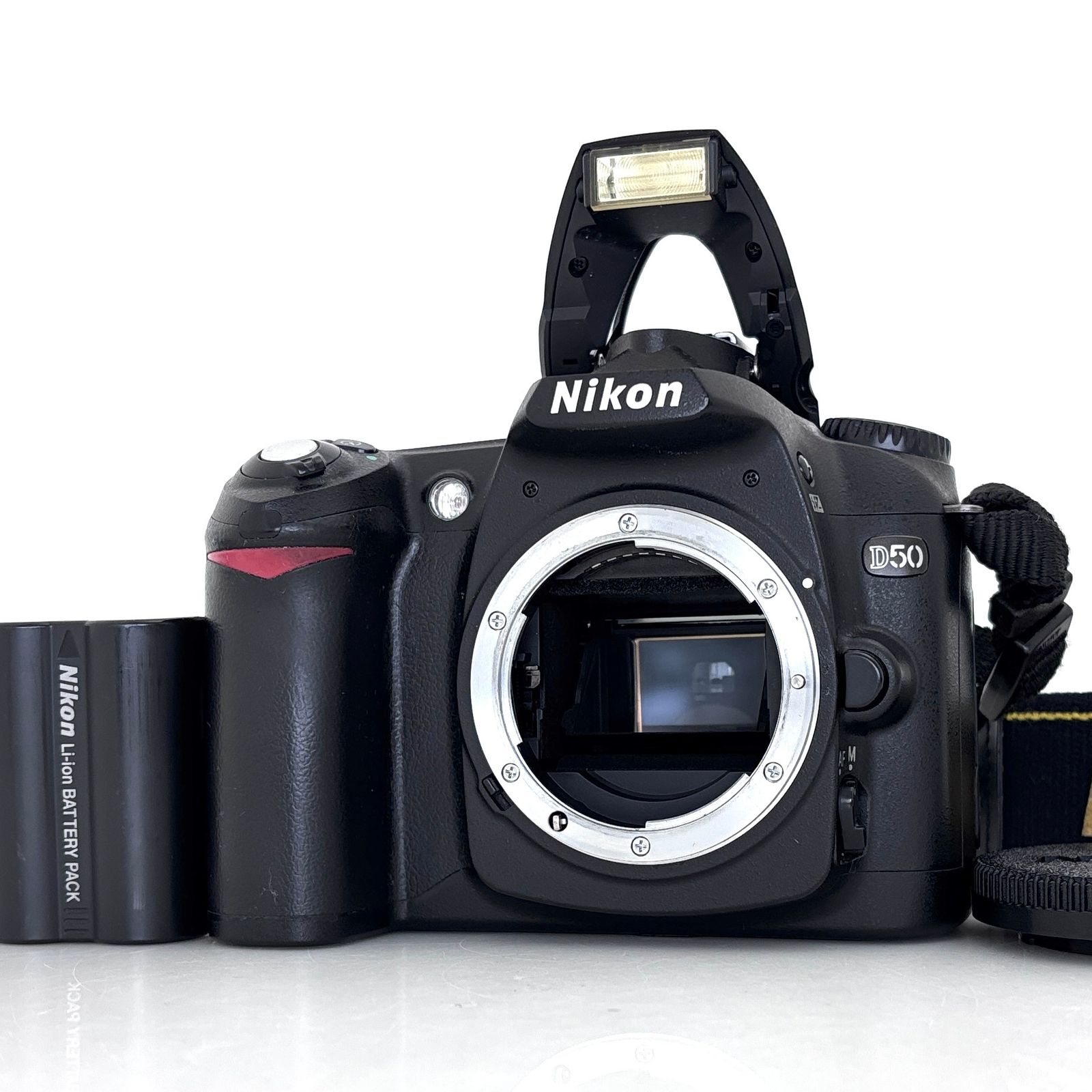 【ニコン】Nikon D50 デジタル一眼レフカメラ #T736A