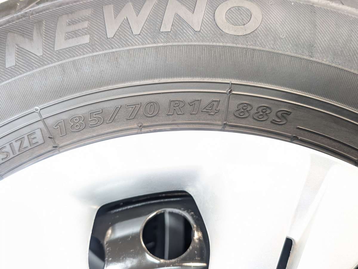 185/70R14 ブリヂストン NEWNO 日産純正 14x5.5 100-4穴 中古タイヤ 