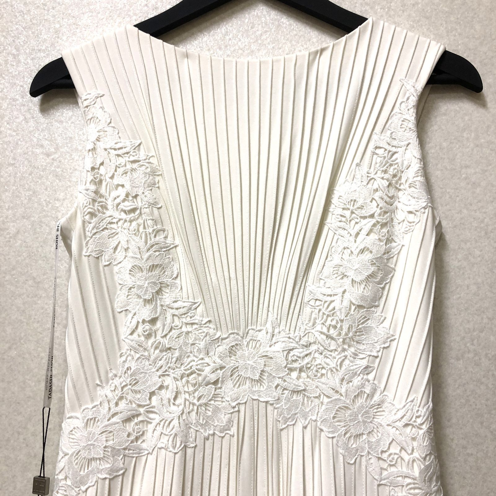 D585 TADASHI SHOJI タダシショージ ノースリーブワンピース サイズ0