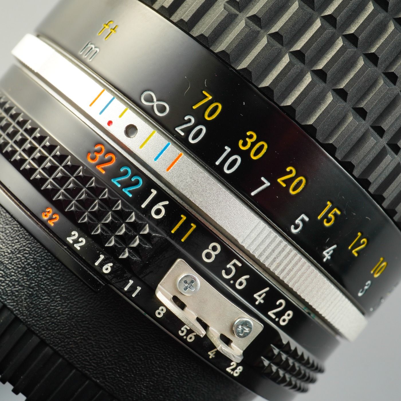 Nikon ニコン Ai-S NIKKOR 135mm F/2.8 単焦点レンズ - メルカリ