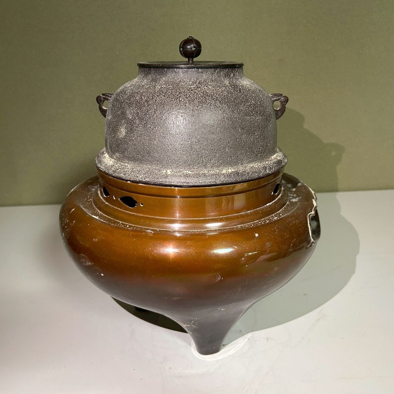 【茶道具】釜師 浄雲作 塗釜 唐銅朝鮮風炉 茶釜セット 共箱付 茶道 炉釜 風炉釜【stage-54】