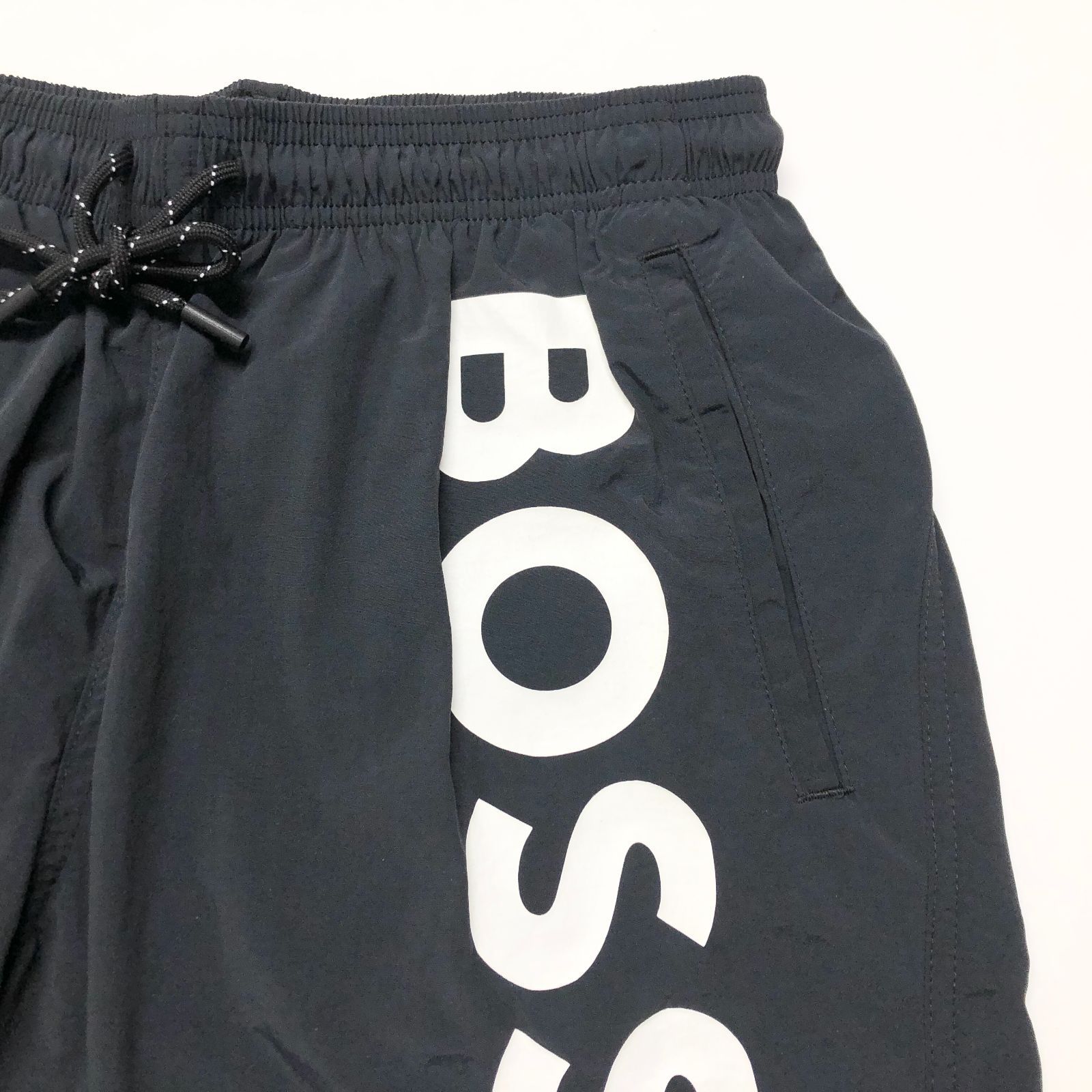 新品未使用 HUGO BOSS（ヒューゴボス） クイックドライ スイムショーツ