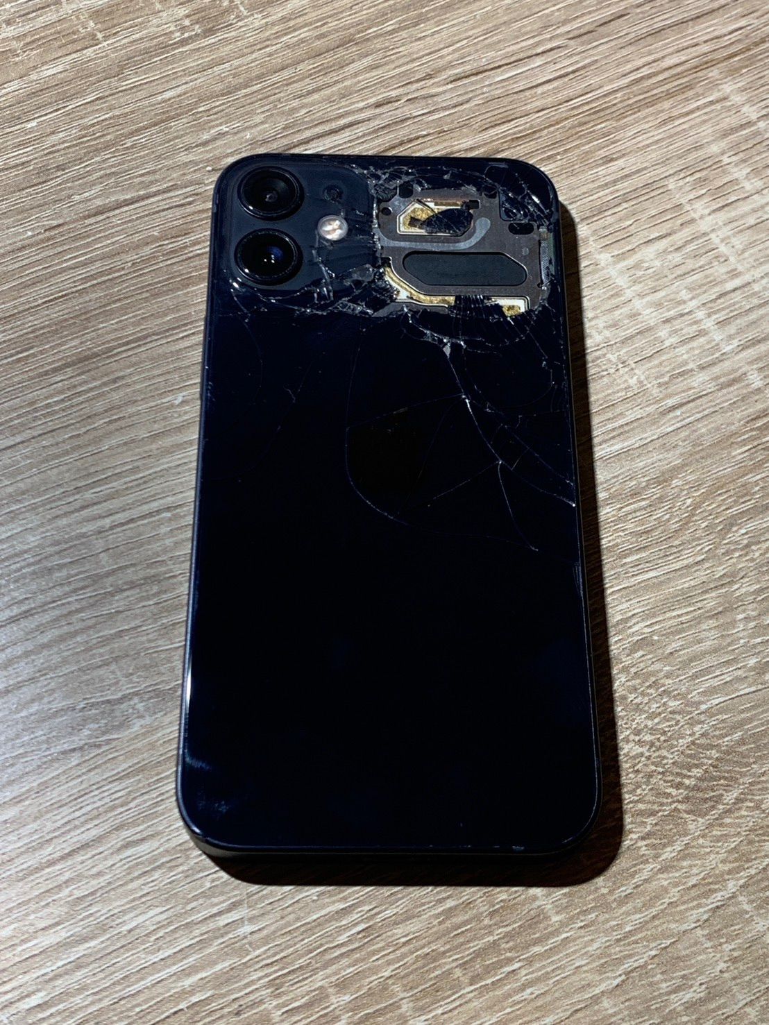 iPhone 12 mini ブラック ジャンク品【ネ】 - メルカリ