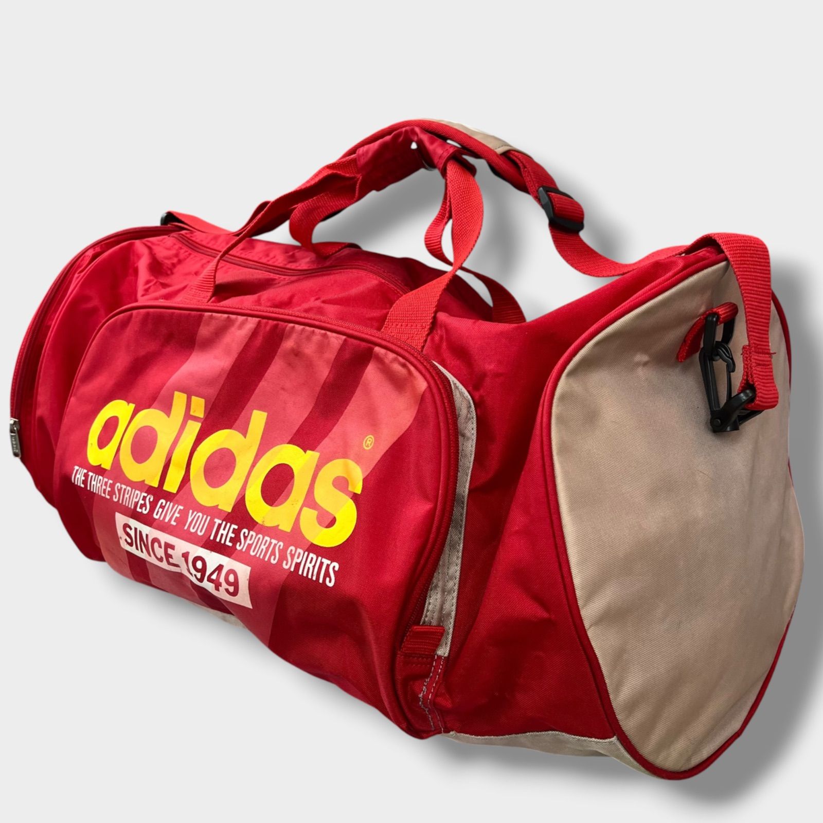 70s adidas vintage ボストンバッグ　レッド adidas ボストンバッグ ダッフルバッグ ACE製 ヴィンテージ レッド 大