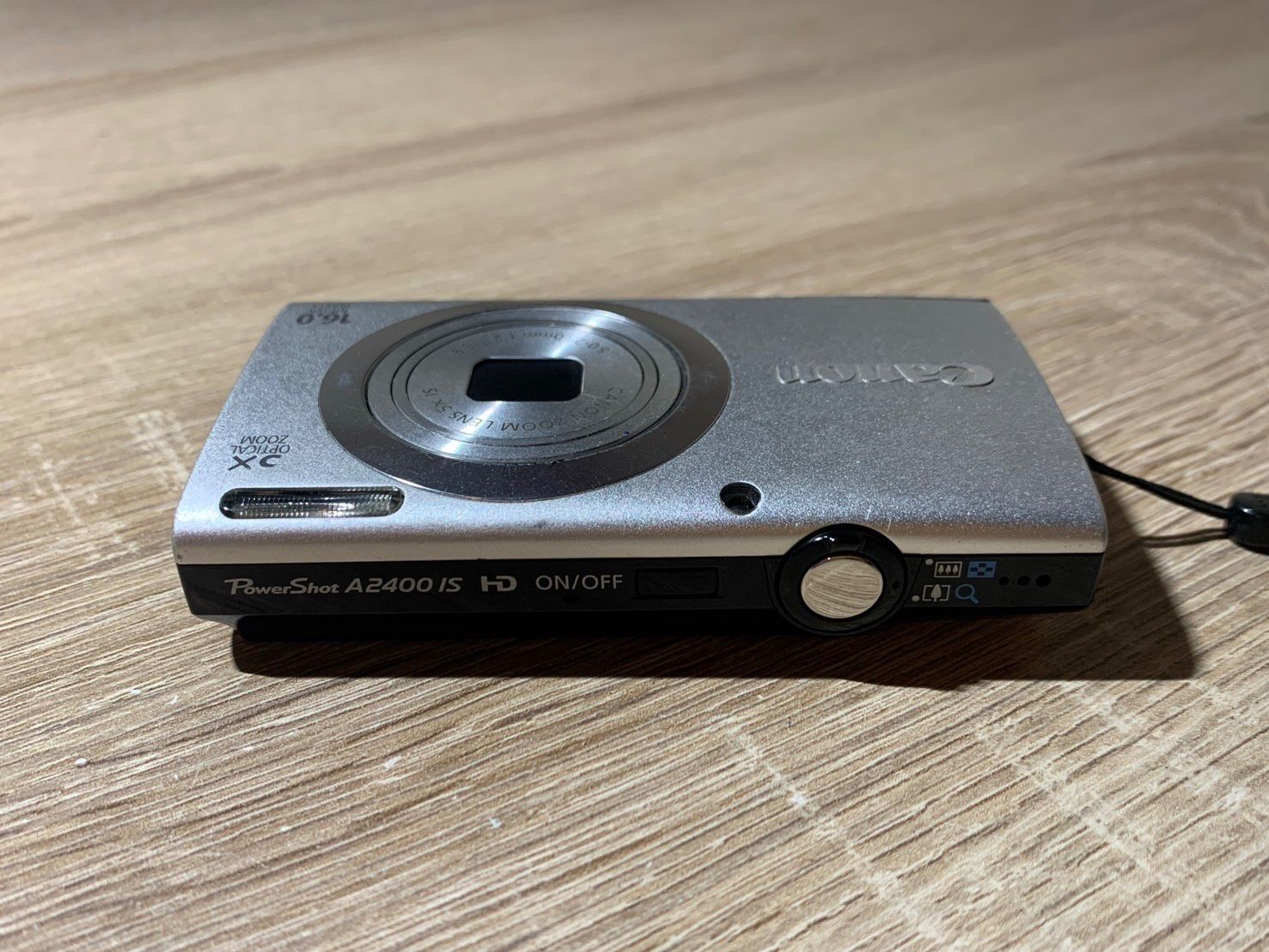 1992 Canon PowerShot A2400 IS シルバー ジャンク品 デジカメ【ネ
