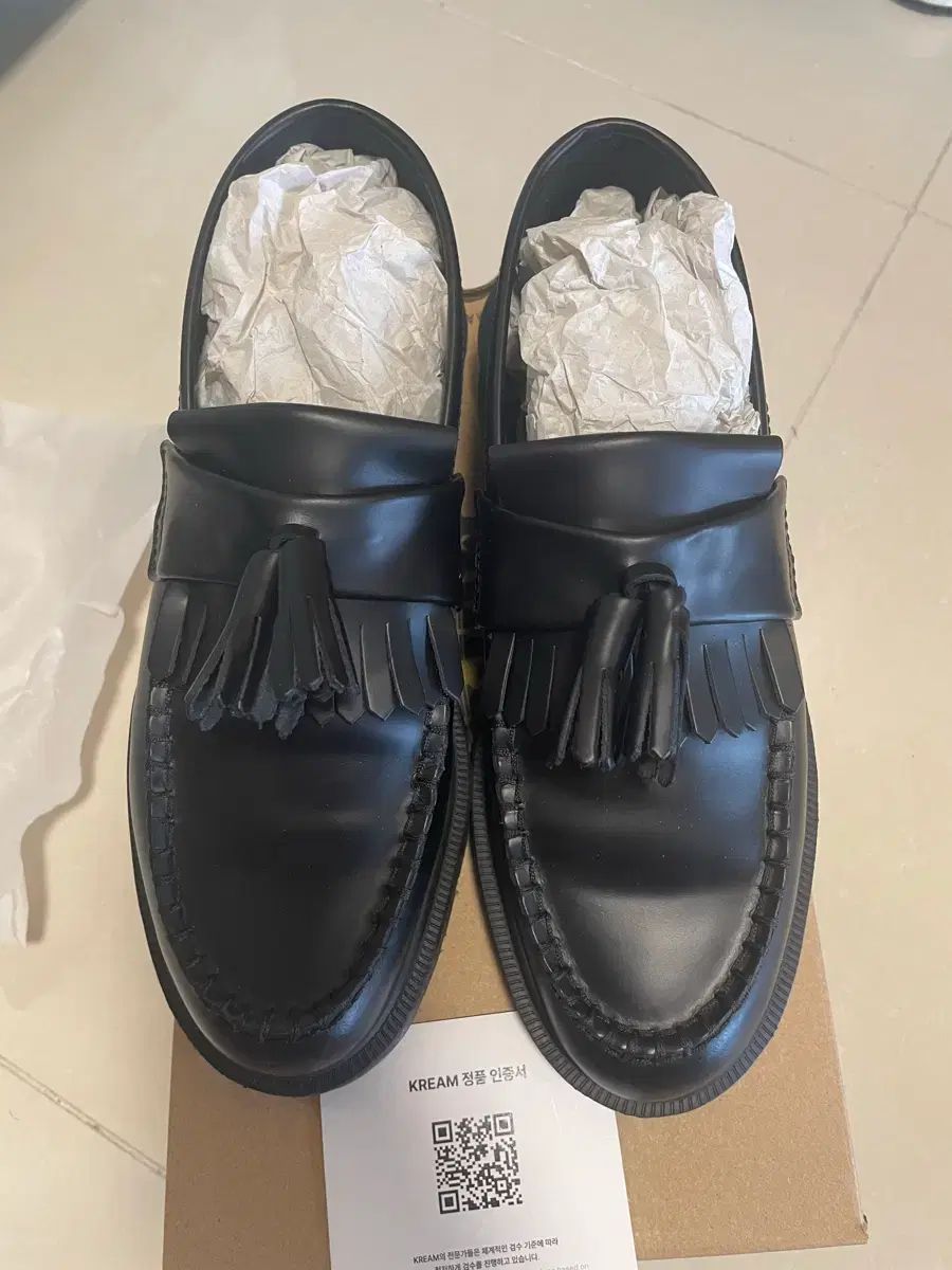 正規品 DR. MARTENS ドクターマーチン エイドリアン ブラック 255 UK6 5