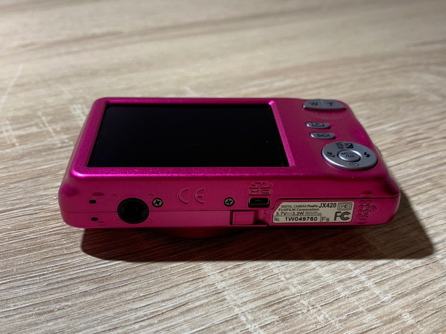 1944 FUJIFILM FinePix JX420 ピンク ジャンク品 デジカメ【ネ