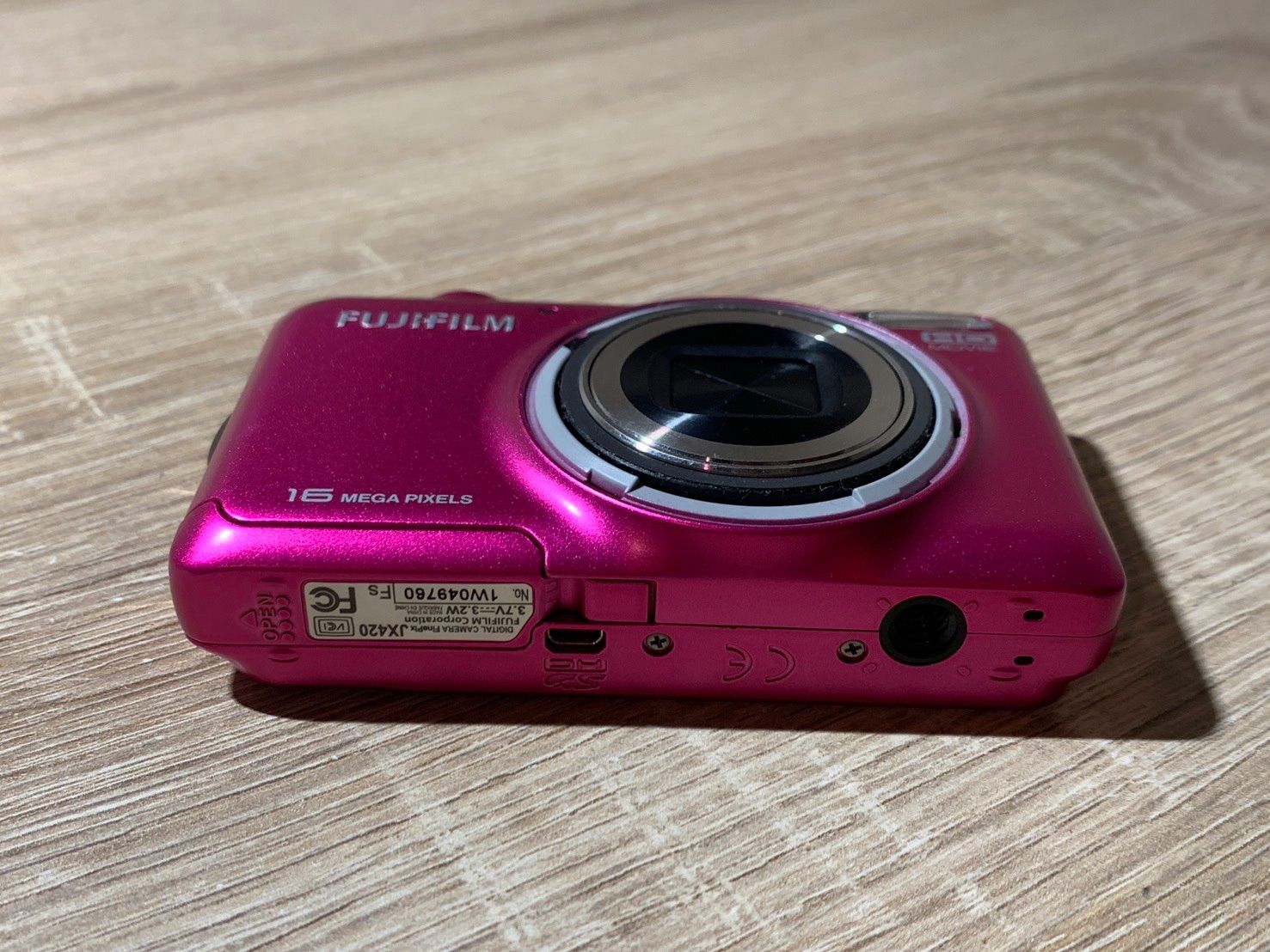 1944 FUJIFILM FinePix JX420 ピンク ジャンク品 デジカメ【ネ