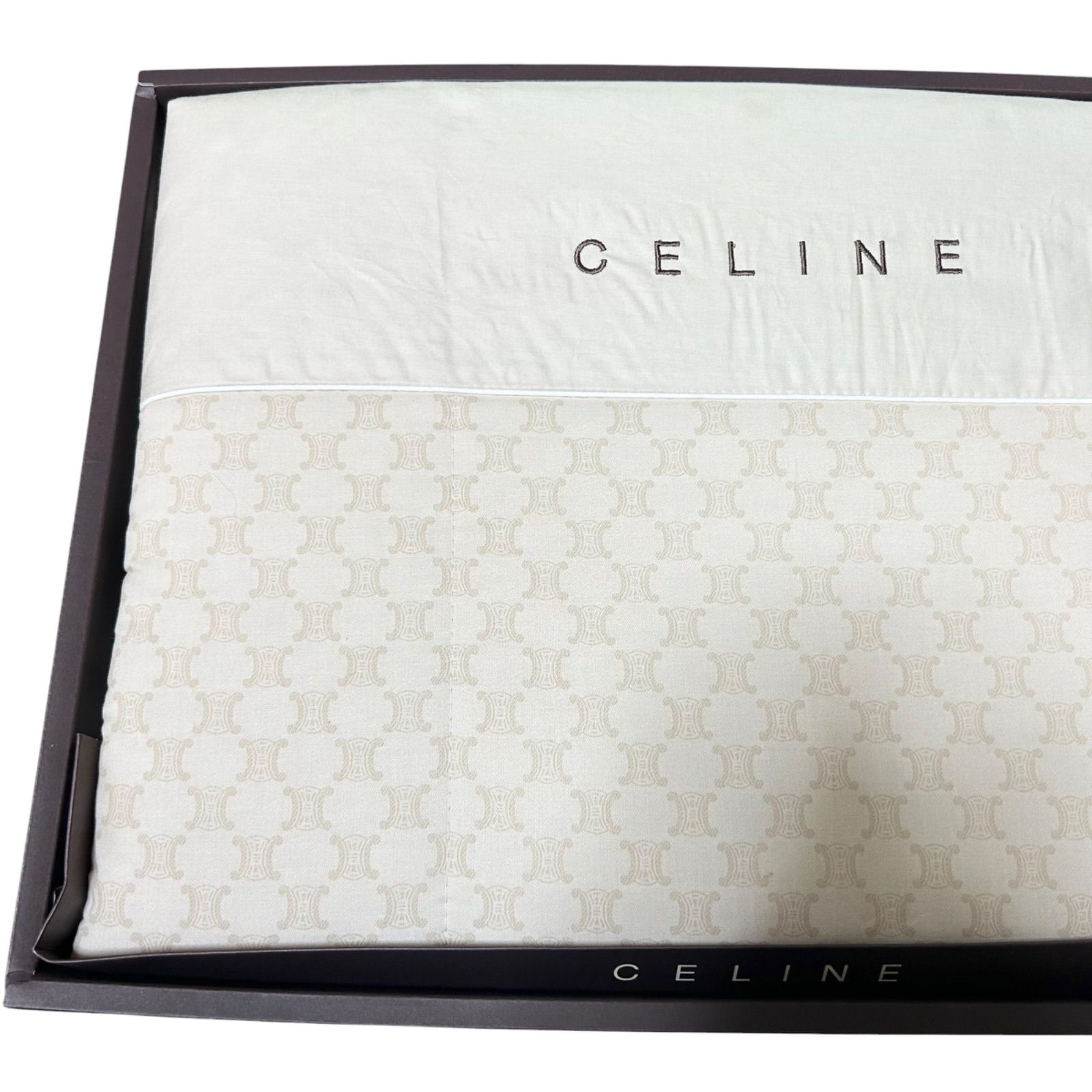 ⭐️新品未使用⭐️ CELINE セリーヌ 合繊肌掛けふとん 140×190cm 