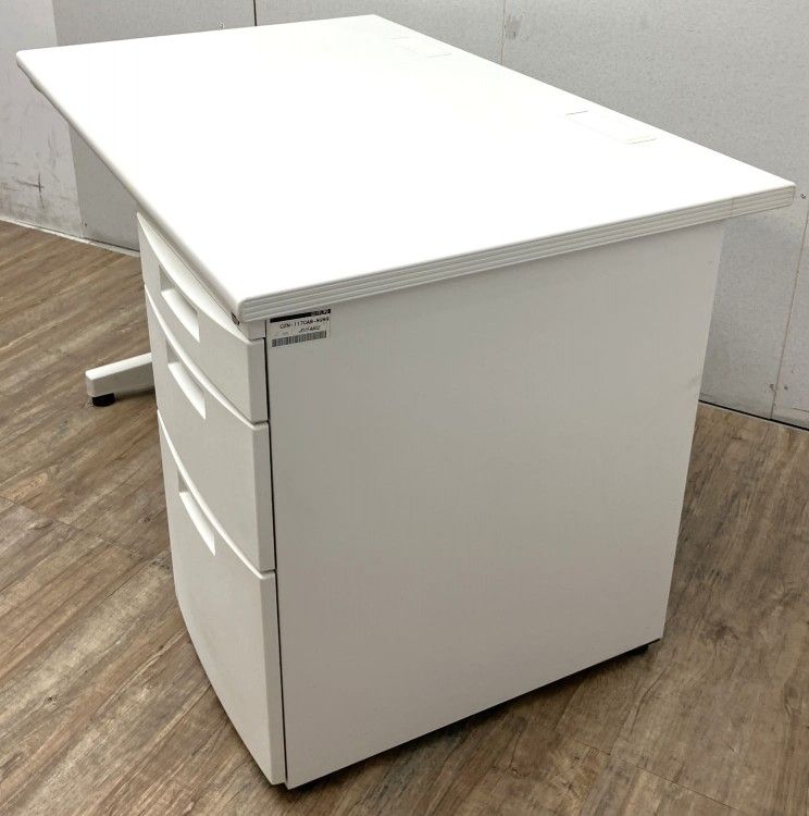 中古品】イトーキ CZシリーズ 1100片袖デスク CZN-117CAB-W9W9