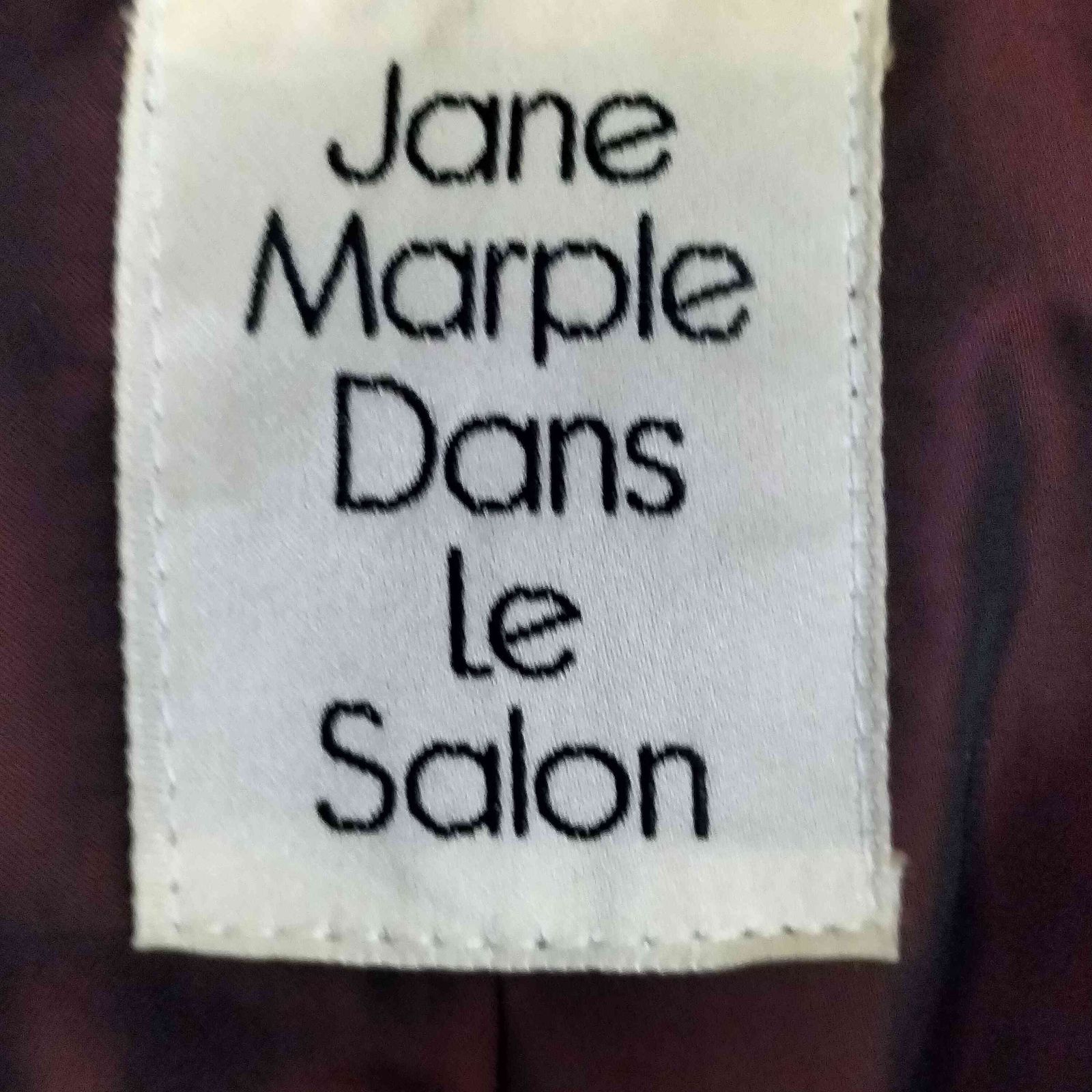 ジェーンマープルドンルサロン Jane Marple Dans Le Salon アンゴラ