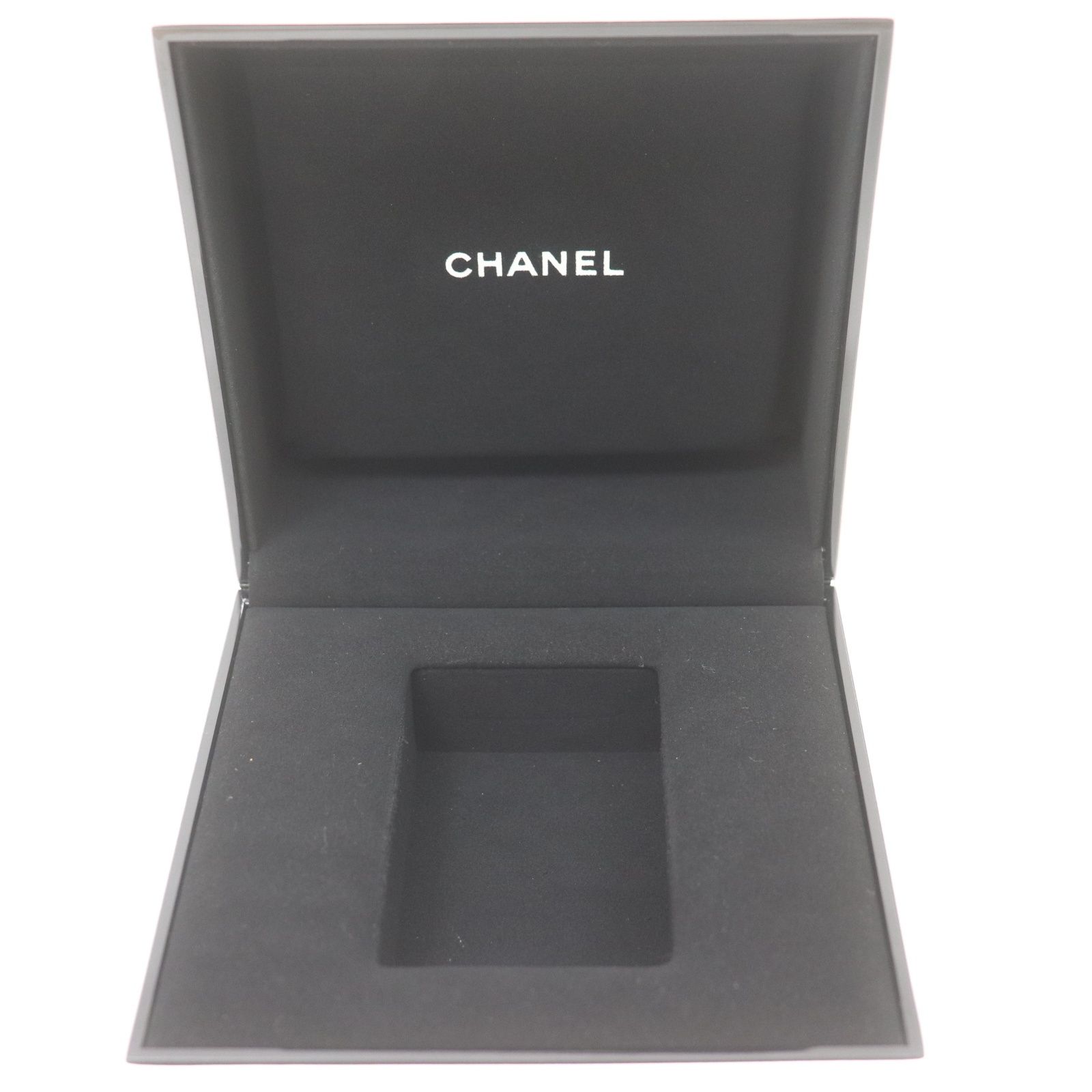ITFMTPXF1QEI CHANEL シャネル J12 正規品 白 ボックス 空箱 ケース