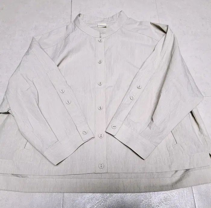 ISAE イセ コットンケイ 폭 ペーパー ジャケット 26ss 新作 ポール1347