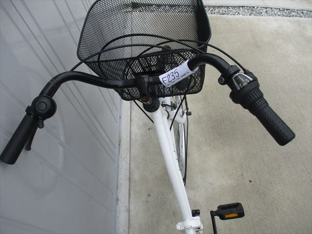 F235☆整備済み☆完成車発送☆中古折りたたみ自転車【26インチ 白