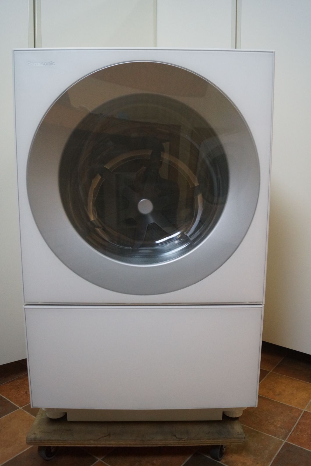 2019年式・右開き】パナソニック ドラム洗濯乾燥機 NA-VG730L - メルカリ